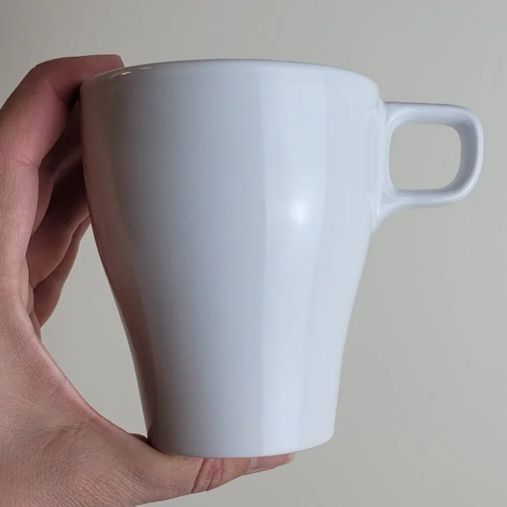 IKEA FÄRGRIK Mug White 8oz Retro Stackable Nesting Tapered Stoneware cup coffee.
